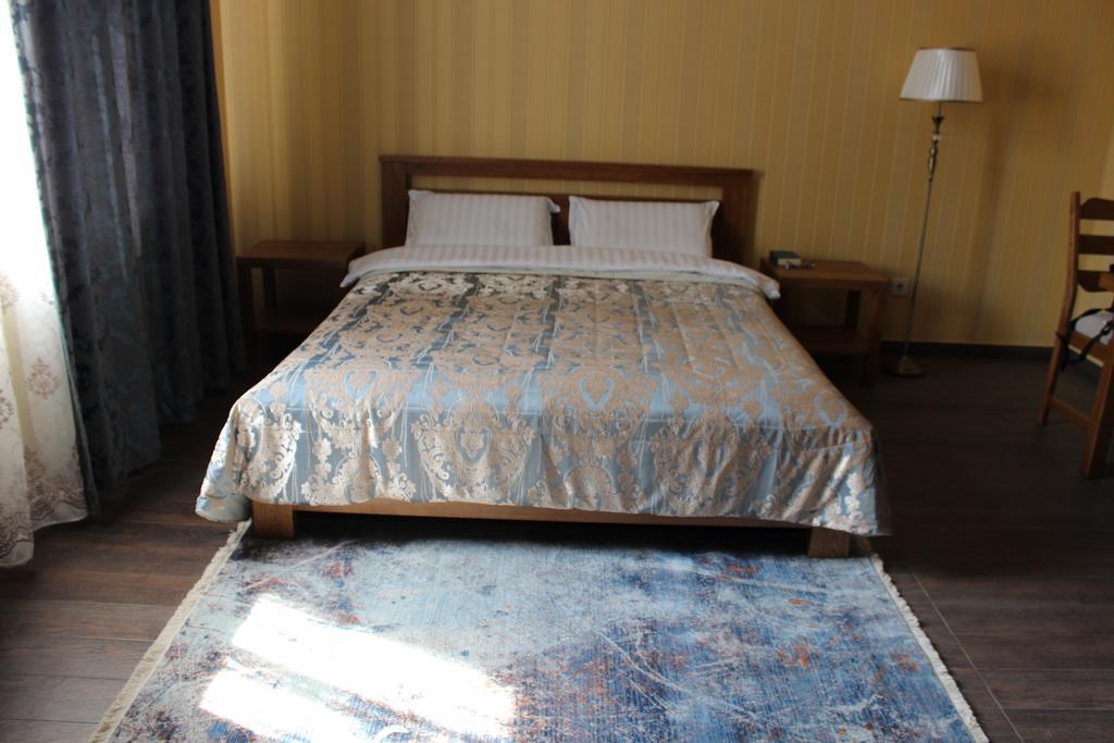 Barin House Hotell Sumy Eksteriør bilde