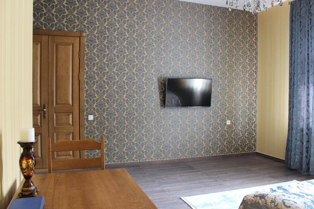 Barin House Hotell Sumy Eksteriør bilde