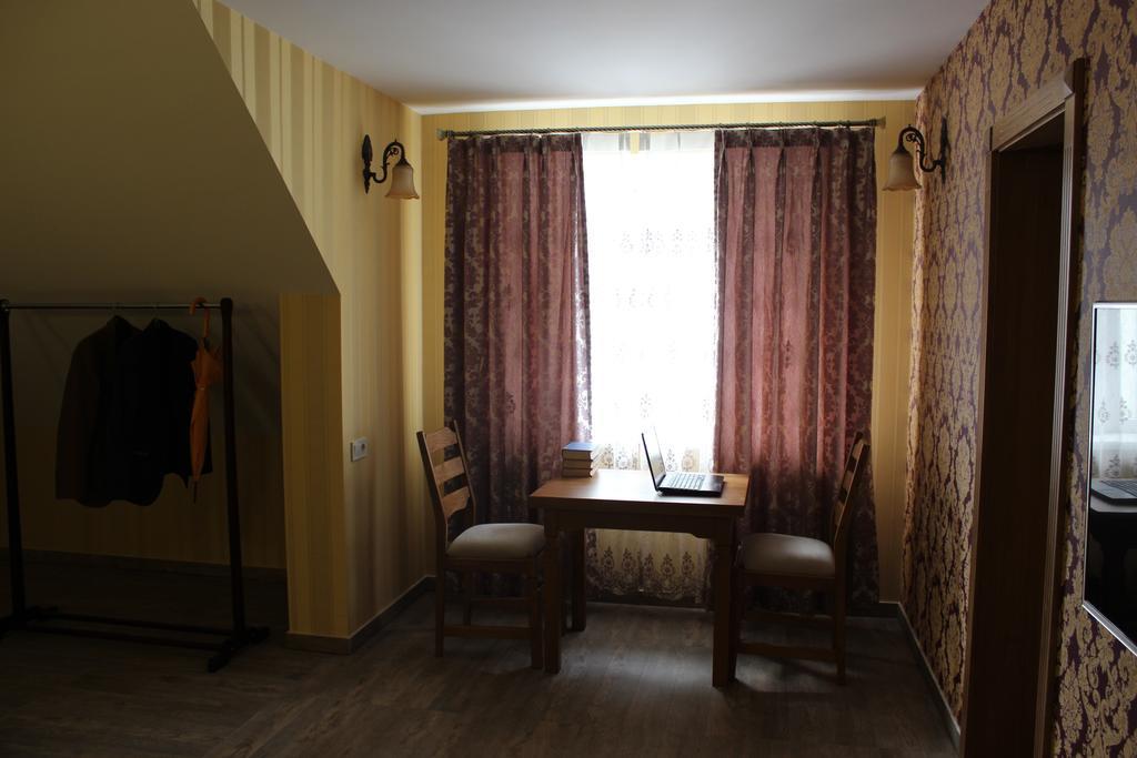 Barin House Hotell Sumy Eksteriør bilde
