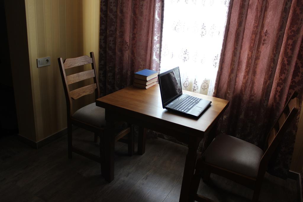 Barin House Hotell Sumy Eksteriør bilde