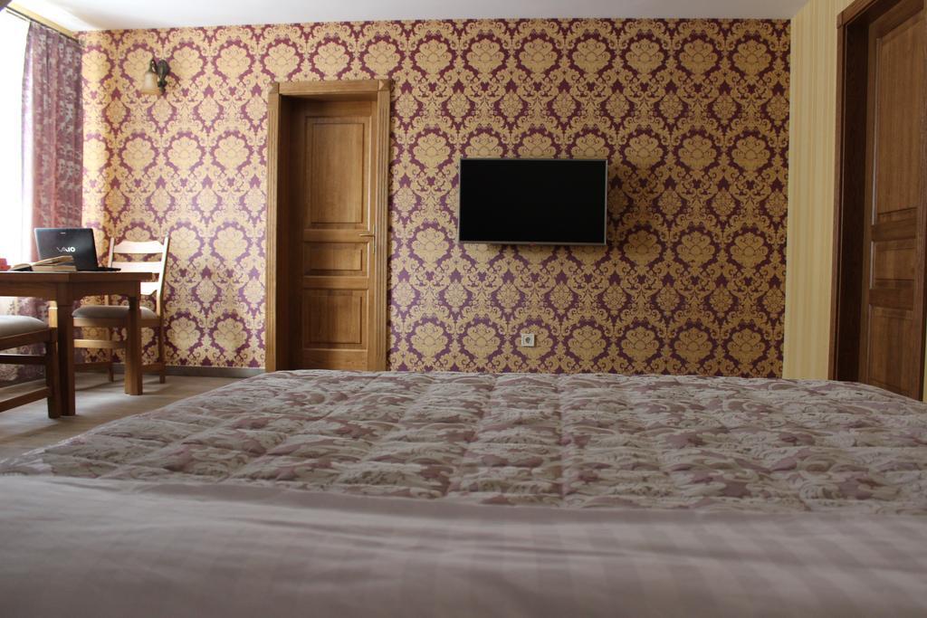 Barin House Hotell Sumy Eksteriør bilde
