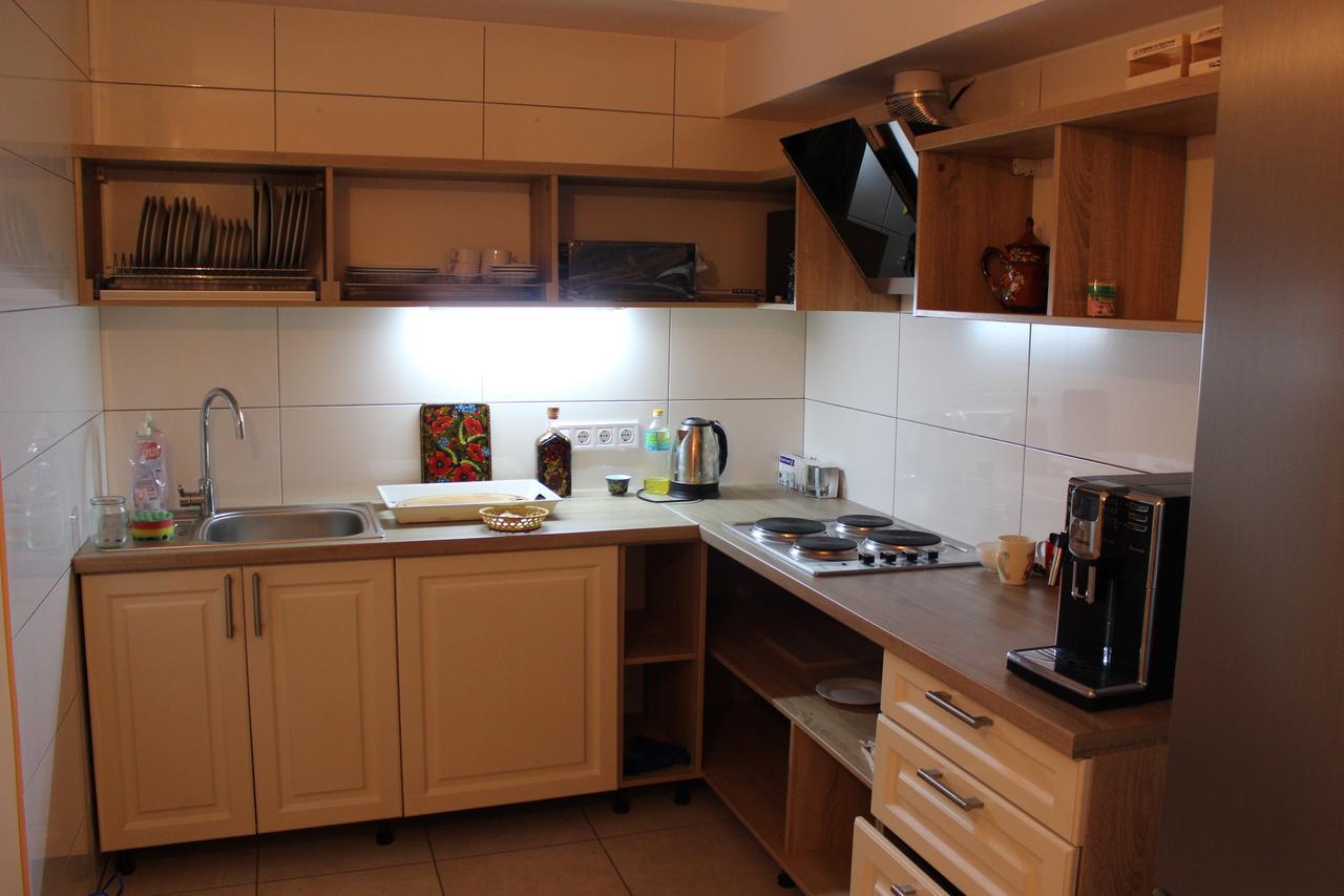 Barin House Hotell Sumy Eksteriør bilde